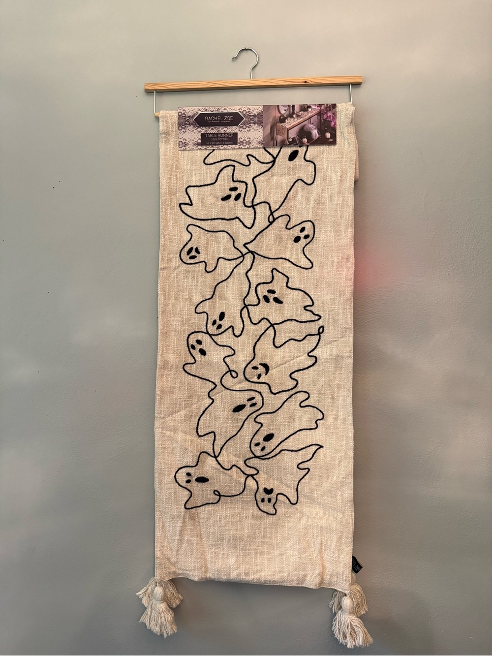 Rachel Zoe Cream Runner with Black Ghost Outline